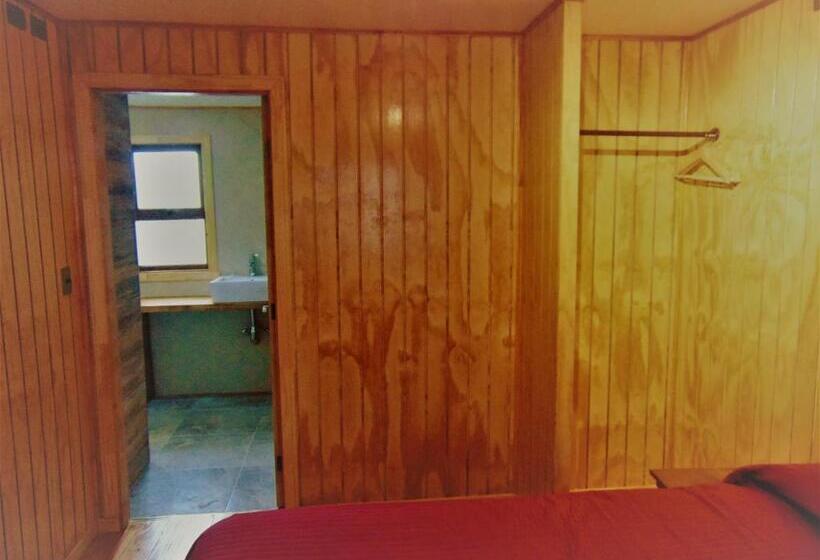 פנסיון Cafe & Hostal Acurruka