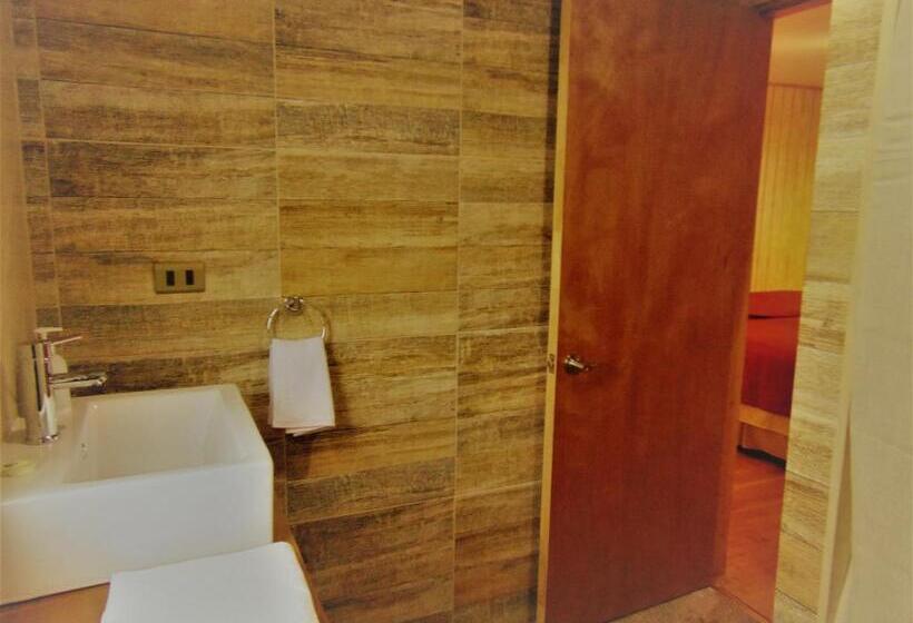 פנסיון Cafe & Hostal Acurruka