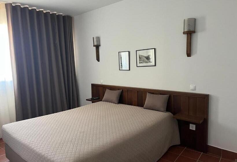 פנסיון Casa Do Preto