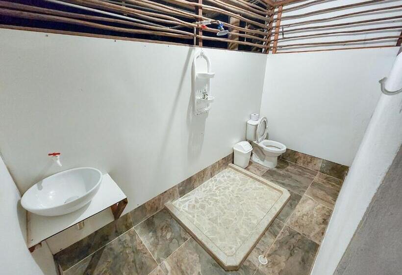 ペンション El Hamaquero Hostal Econativo