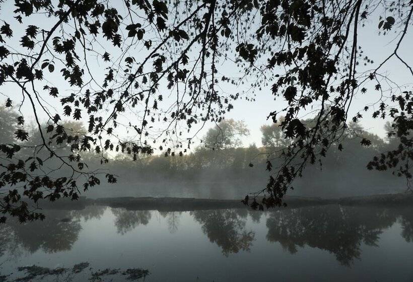 膳宿费 French Corréze Moulin Bleu