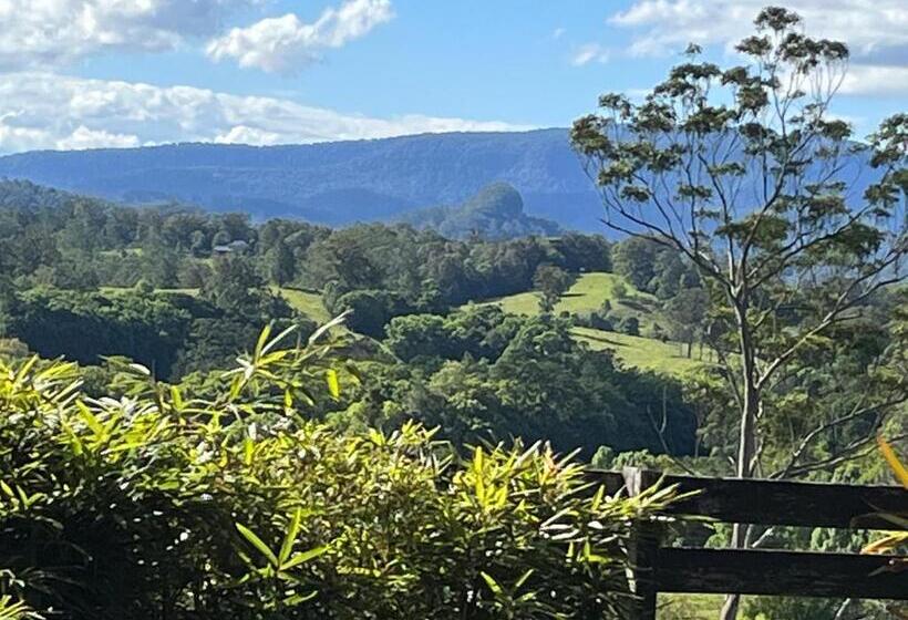 פנסיון Grey Gum Lodge