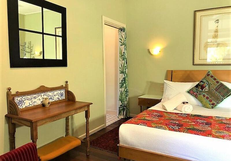 פנסיון Grey Gum Lodge