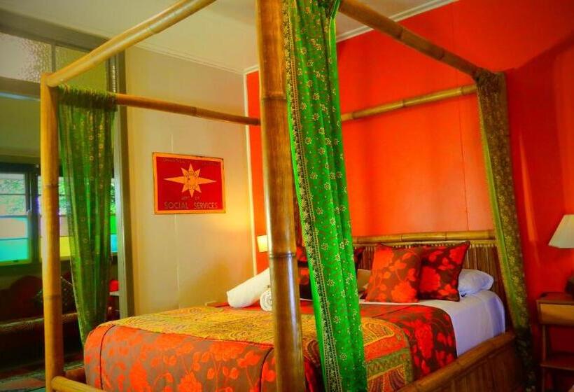 פנסיון Grey Gum Lodge