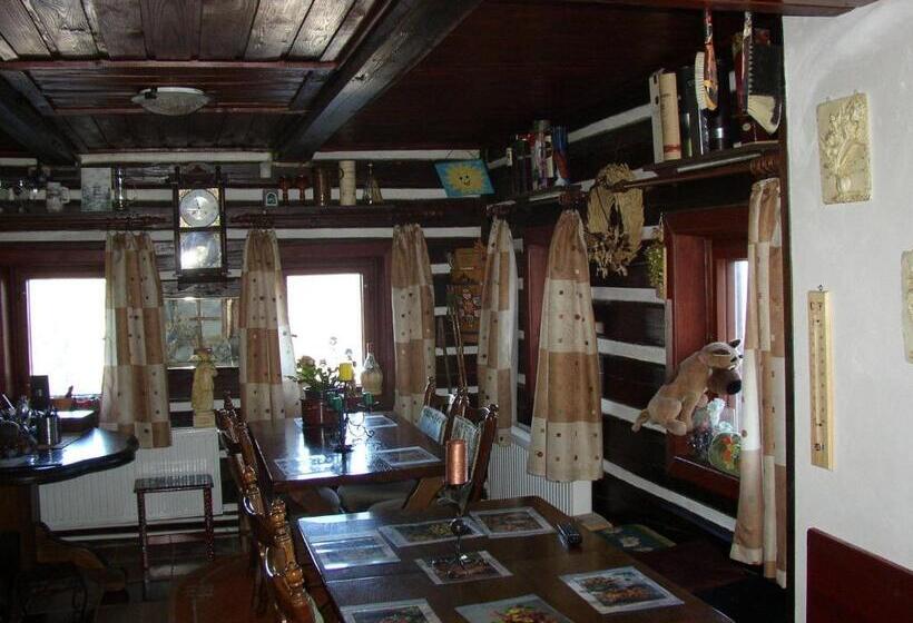 Пансион Guest House Leona