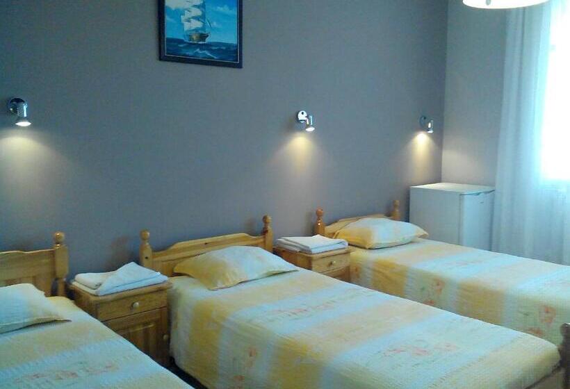 پانسیون Guesthouse Mirage