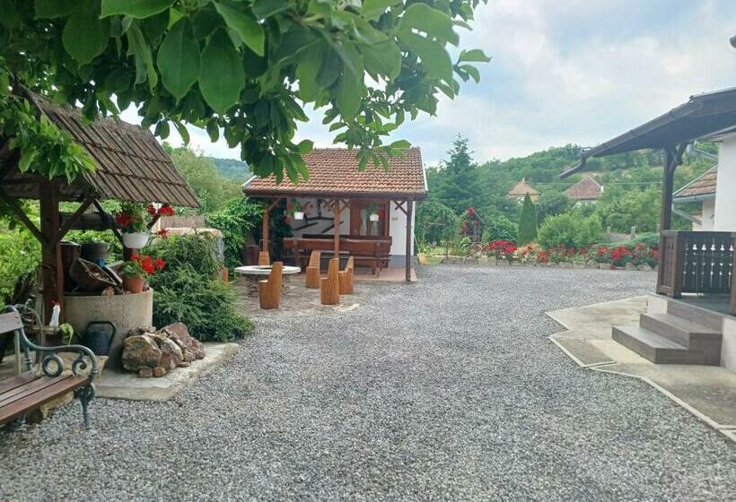 פנסיון Kazsimér Vendégház