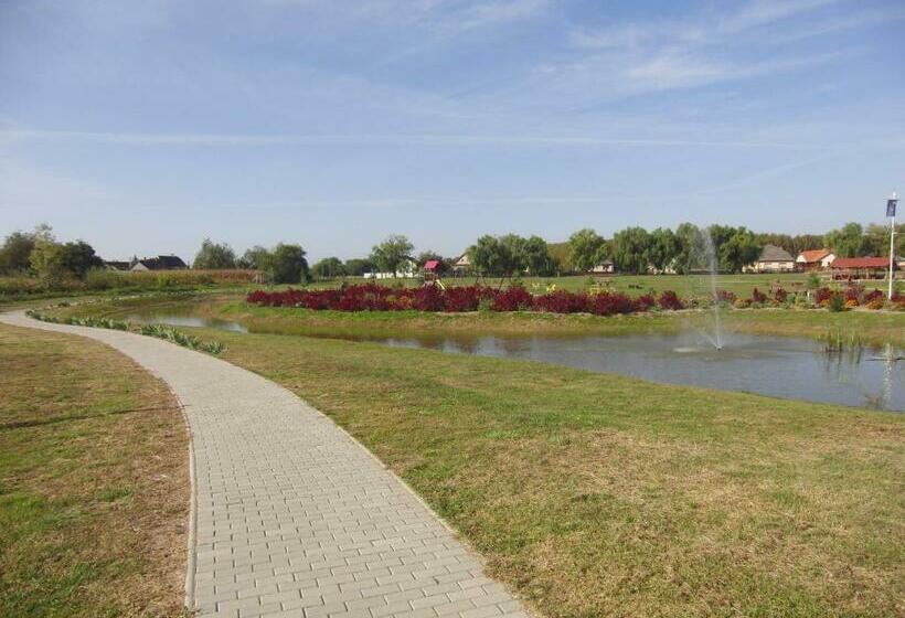 بنسيون Kékszilva Vendégház