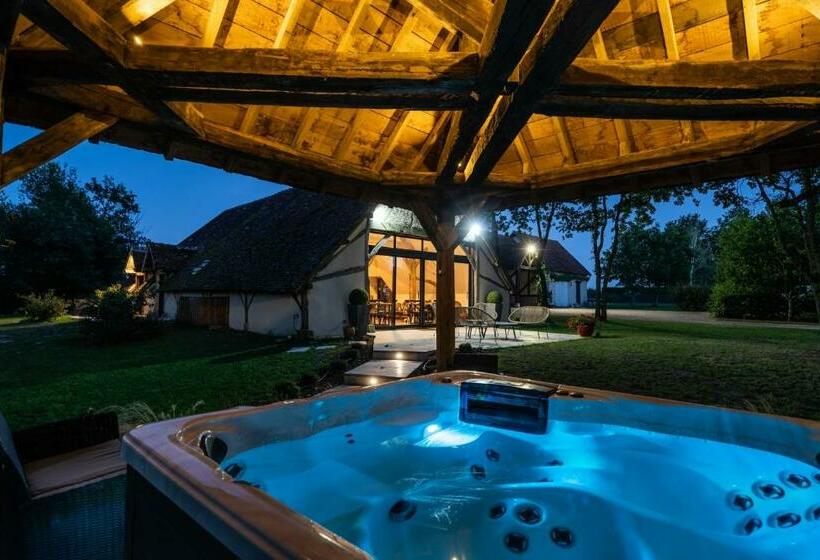 פנסיון La Grange De Léonie, Chambres D Hôtes Avec Piscine Et Spa