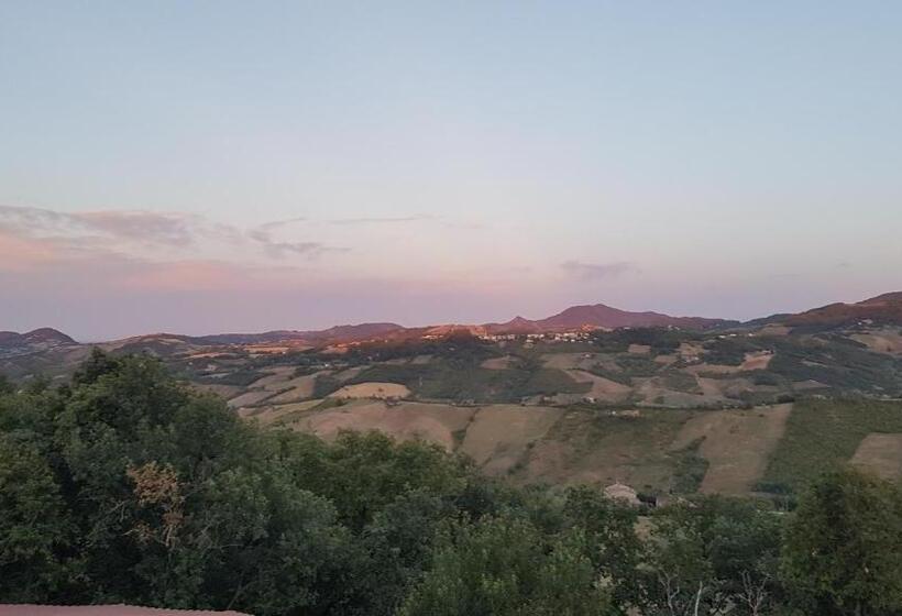 ペンション La Locanda Dei Cavalieri Affittacamere