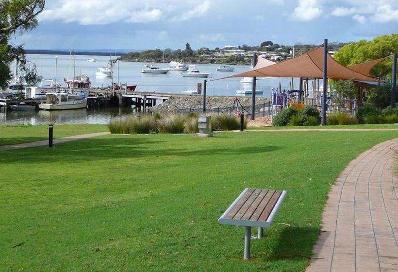 פנסיון Longbeach Apartments