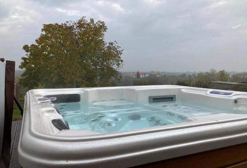 بنسيون Maushaus