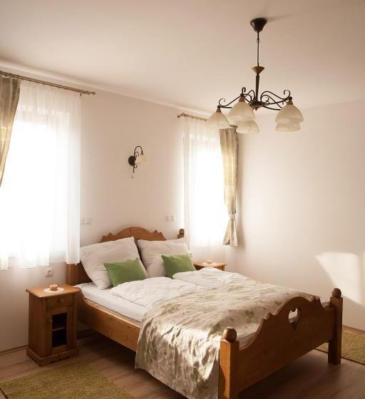 بنسيون Maushaus