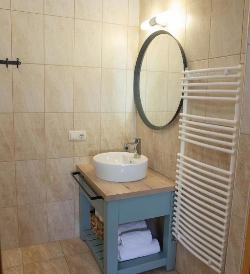 بنسيون Mézes Vendégház és Apiterápiás Központ