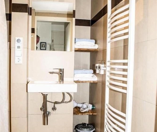 膳宿费 Peterlhaus