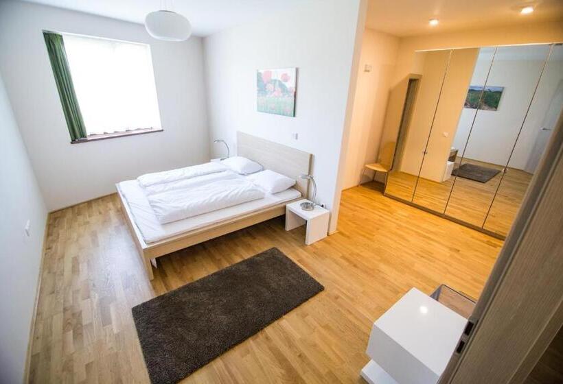 膳宿费 öregtölgy Vendégház