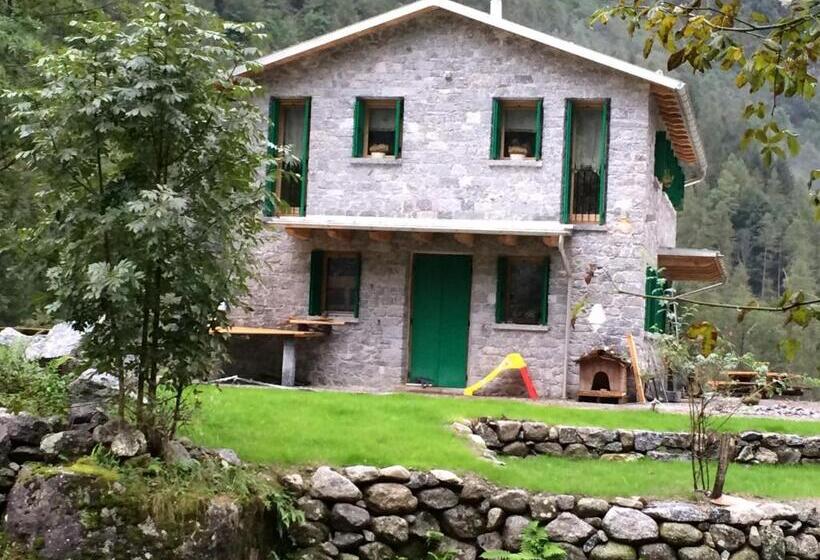 펜션 Rifugio Luna Nascente