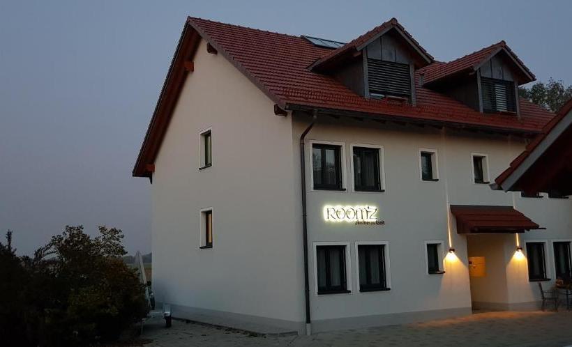 Пансион Room'z Zimmeraufzeit