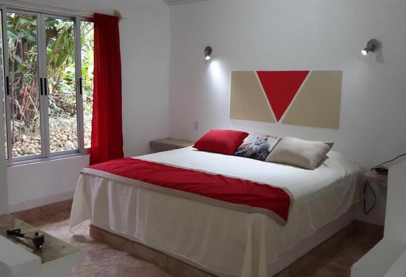 פנסיון Tropical Paradise Bungalows