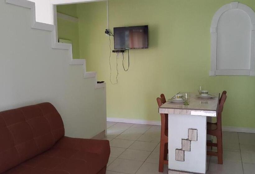 بنسيون Tropical Paradise Bungalows