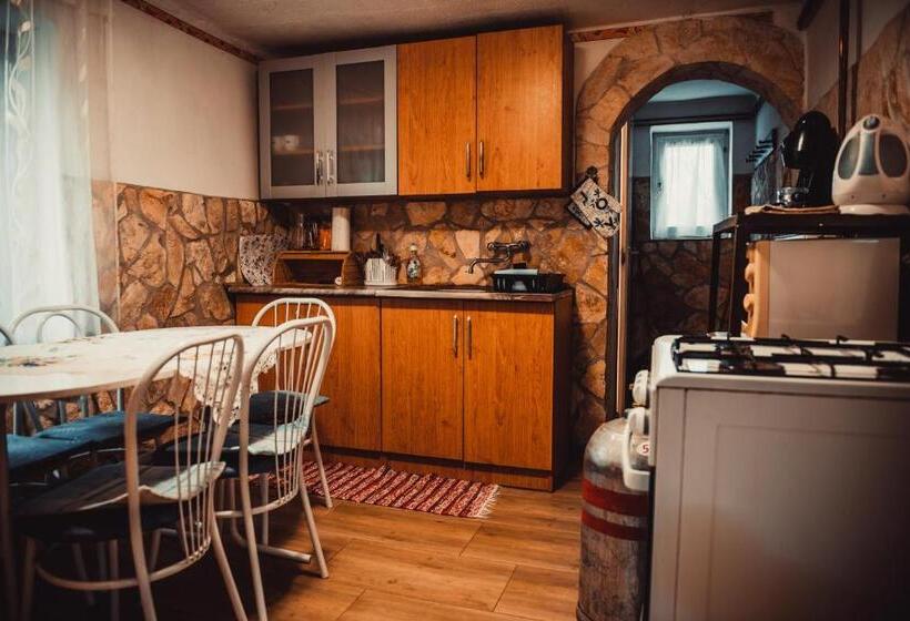 Пансион Veronika Guesthouse