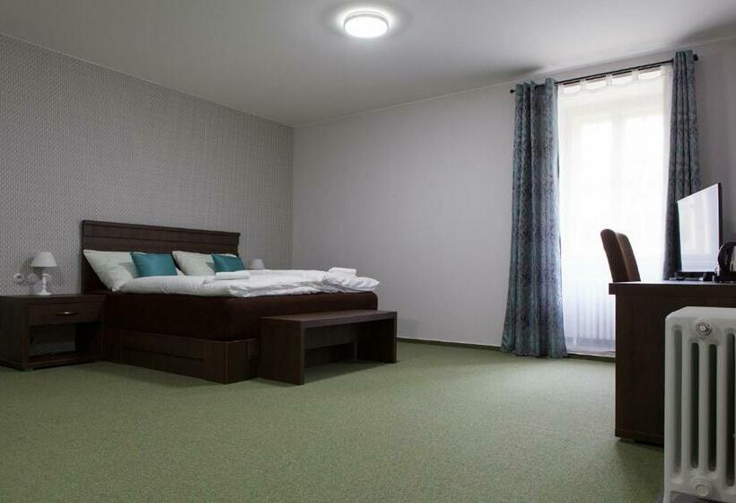 ペンション Villa Cafe