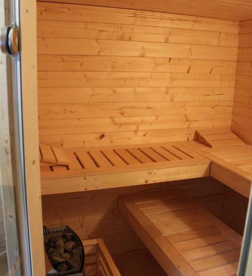 ペンション Vár Lak Vendégház