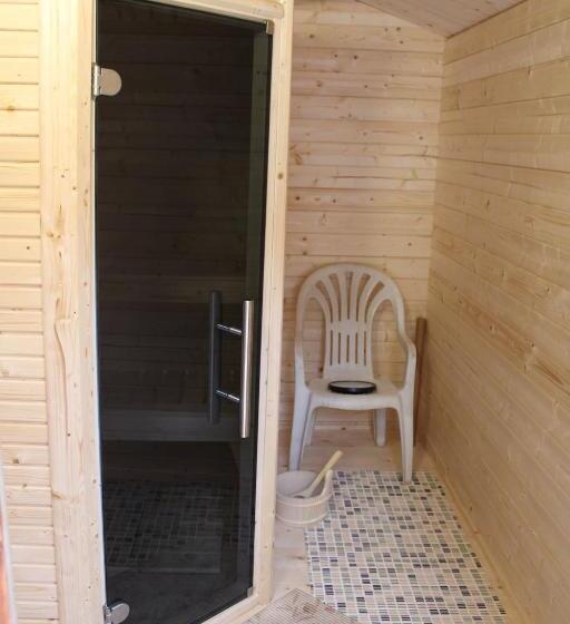 ペンション Vár Lak Vendégház