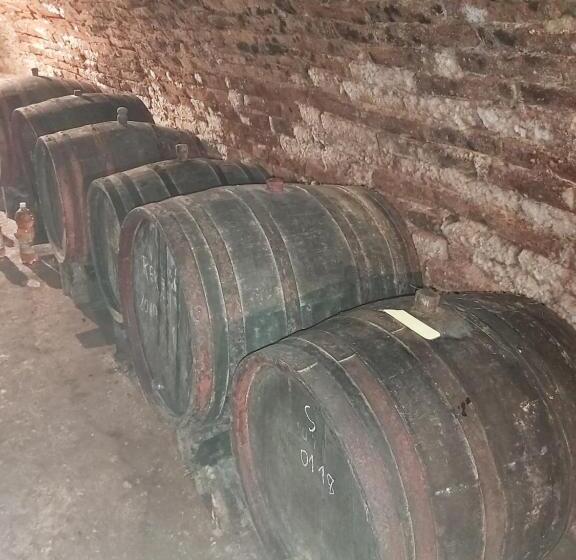 ペンション Vár Lak Vendégház