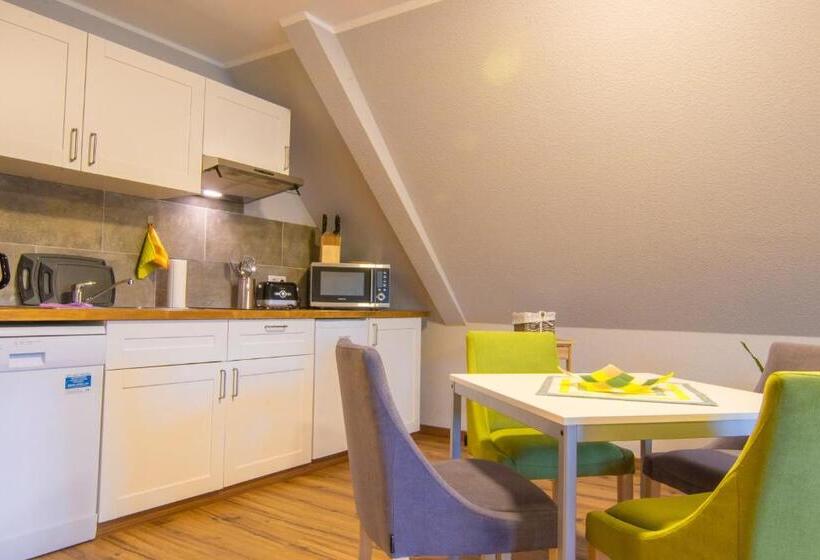 Pension & Fewo's Talblick