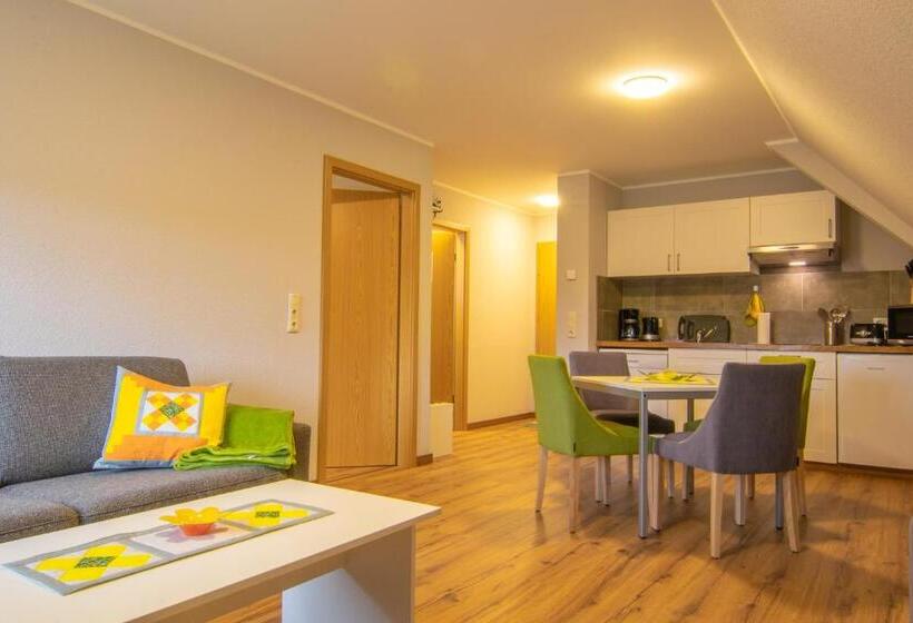 Pension & Fewo's Talblick