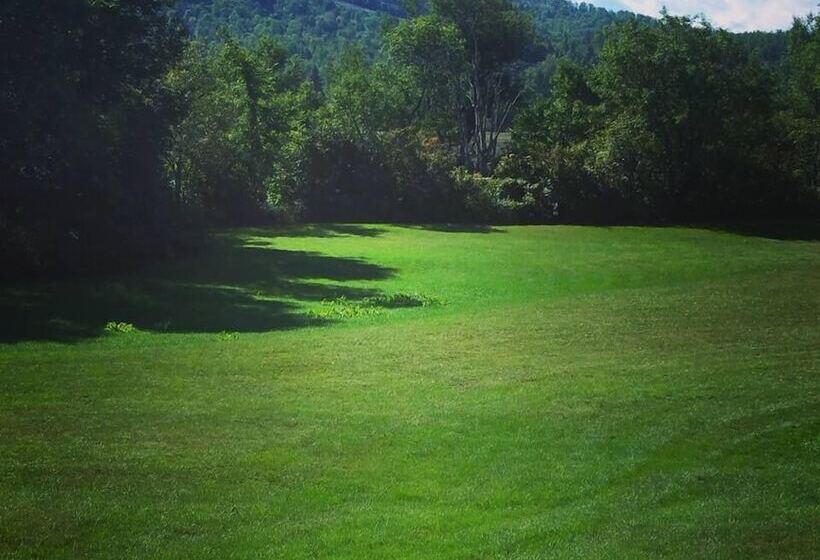 Spillover Motel And Inn