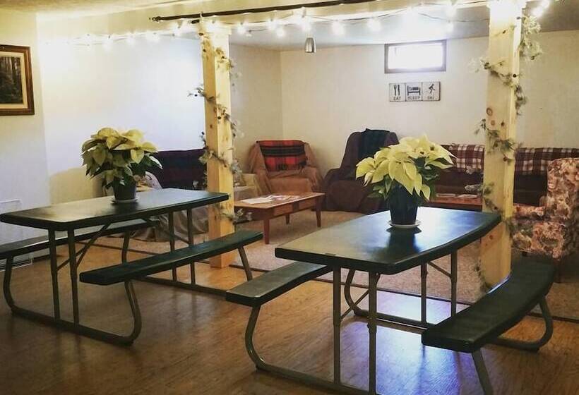 Spillover Motel And Inn