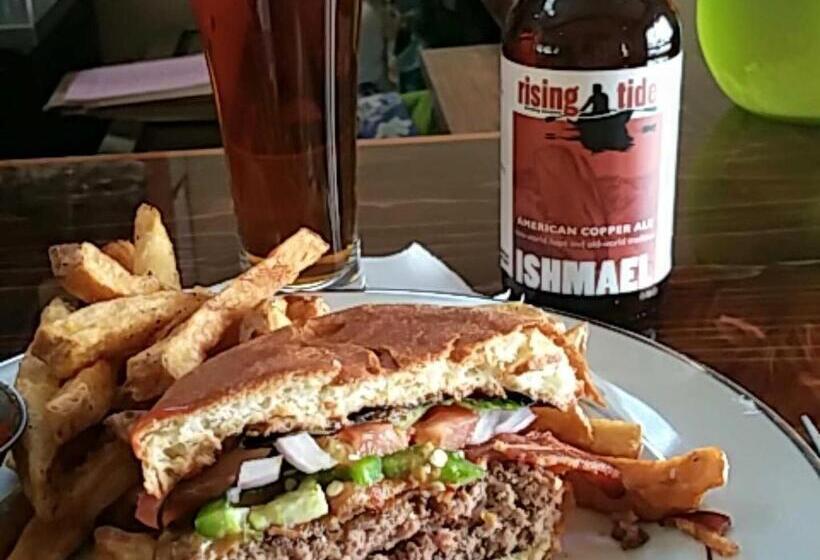 Spillover Motel And Inn