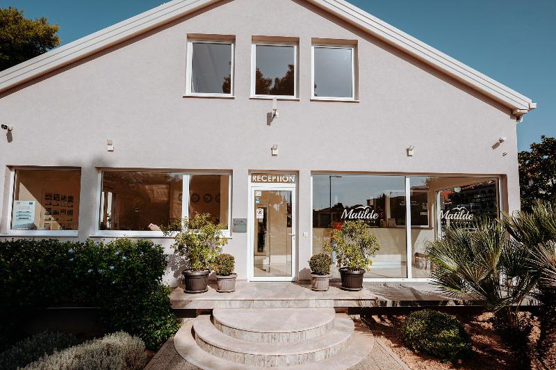 فندق Matilde Beach Resort