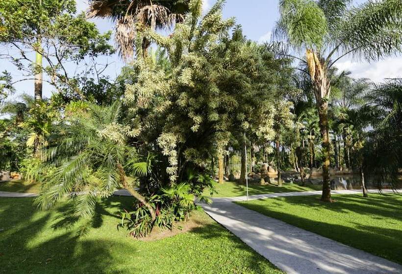 Arenal Paraiso Resort Spa & Thermo Mineral Hot Springs