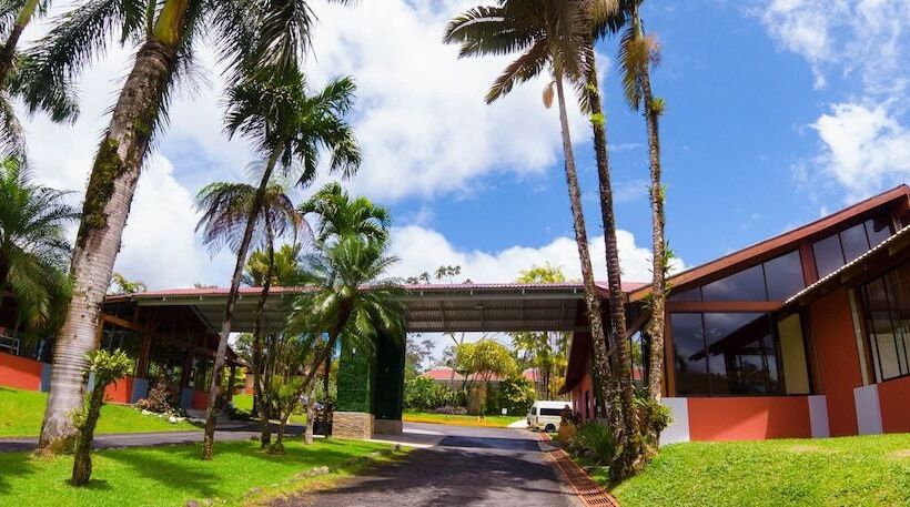 Arenal Paraiso Resort Spa & Thermo Mineral Hot Springs