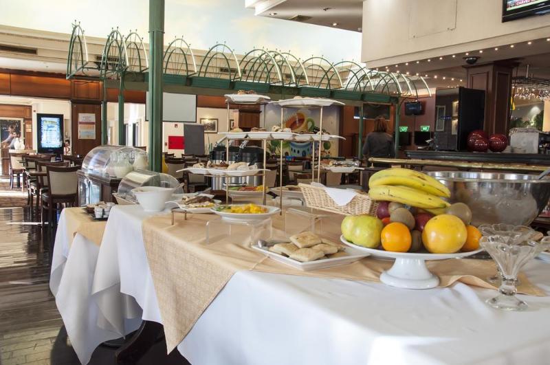 Epic Hotel Villa Mercedes