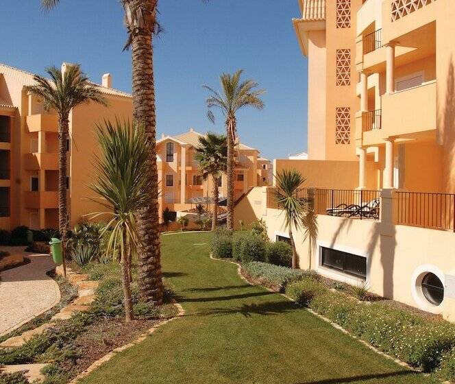 Estrela Da Luz Resort