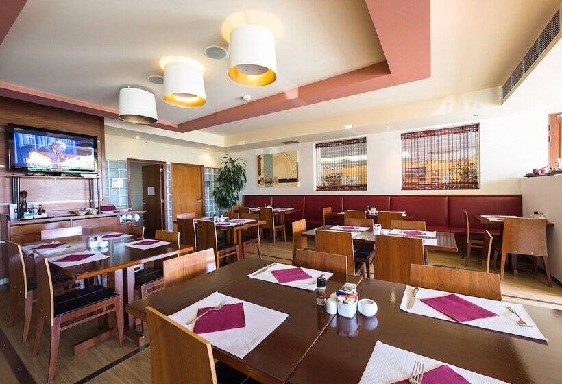 Estrela Da Luz Resort