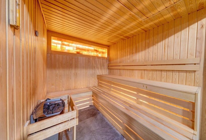 Grand Hotel Murgavets