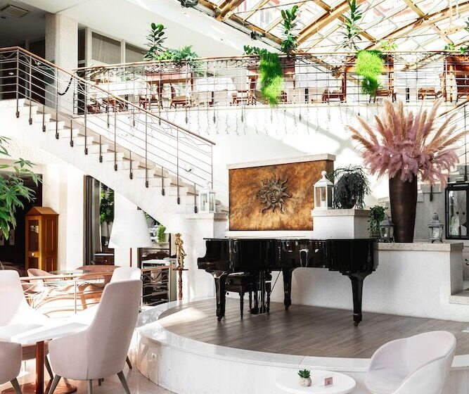 Grand Hotel Portorož – Lifeclass Hotels & Spa, Portorož