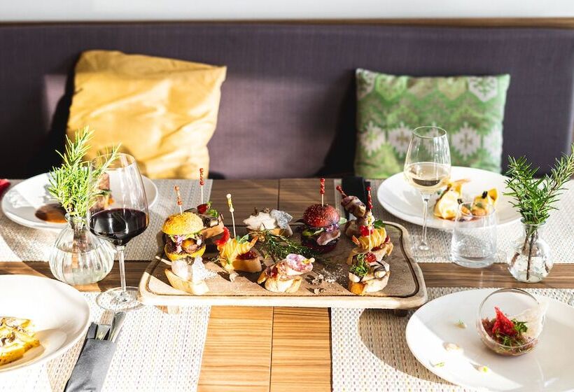 Grand Hotel Portorož – Lifeclass Hotels & Spa, Portorož