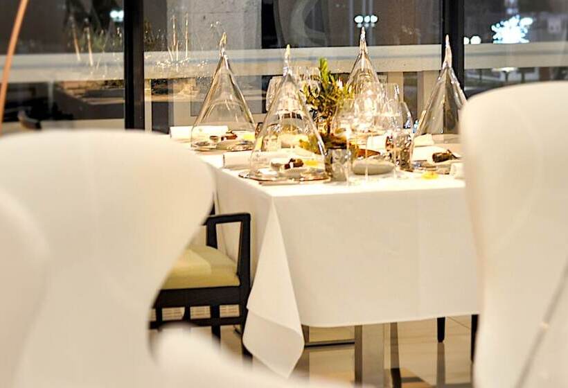 Grand Hotel Portorož – Lifeclass Hotels & Spa, Portorož