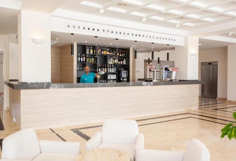 Grupotel Club Menorca