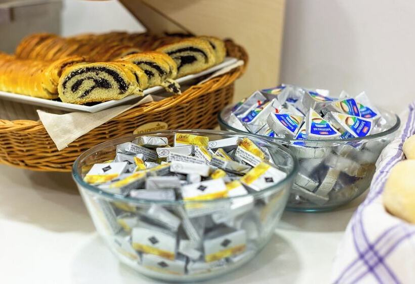 مسافرخانه Minimino