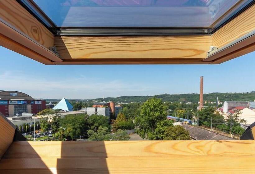 مسافرخانه Minimino