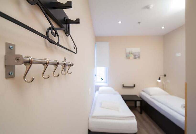 مسافرخانه Minimino