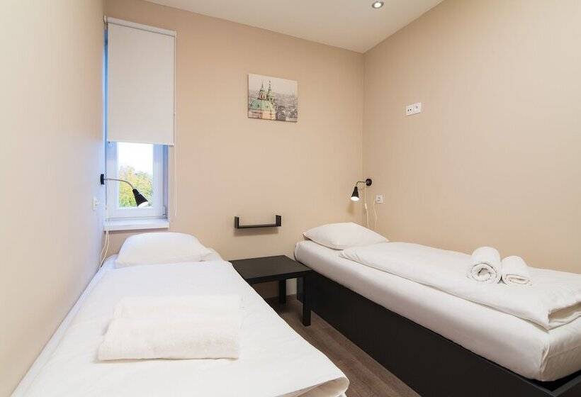 مسافرخانه Minimino