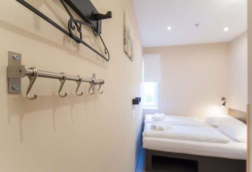 مسافرخانه Minimino